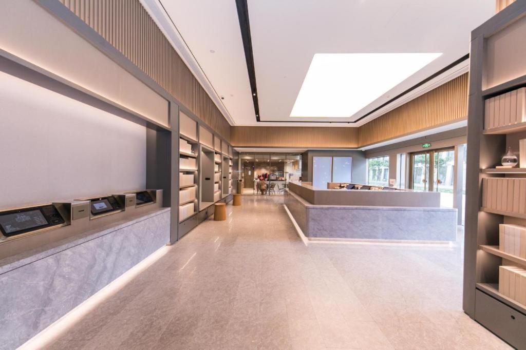 Ji Hotel Shanghai Hongqiao Gubei Fortune Center Экстерьер фото