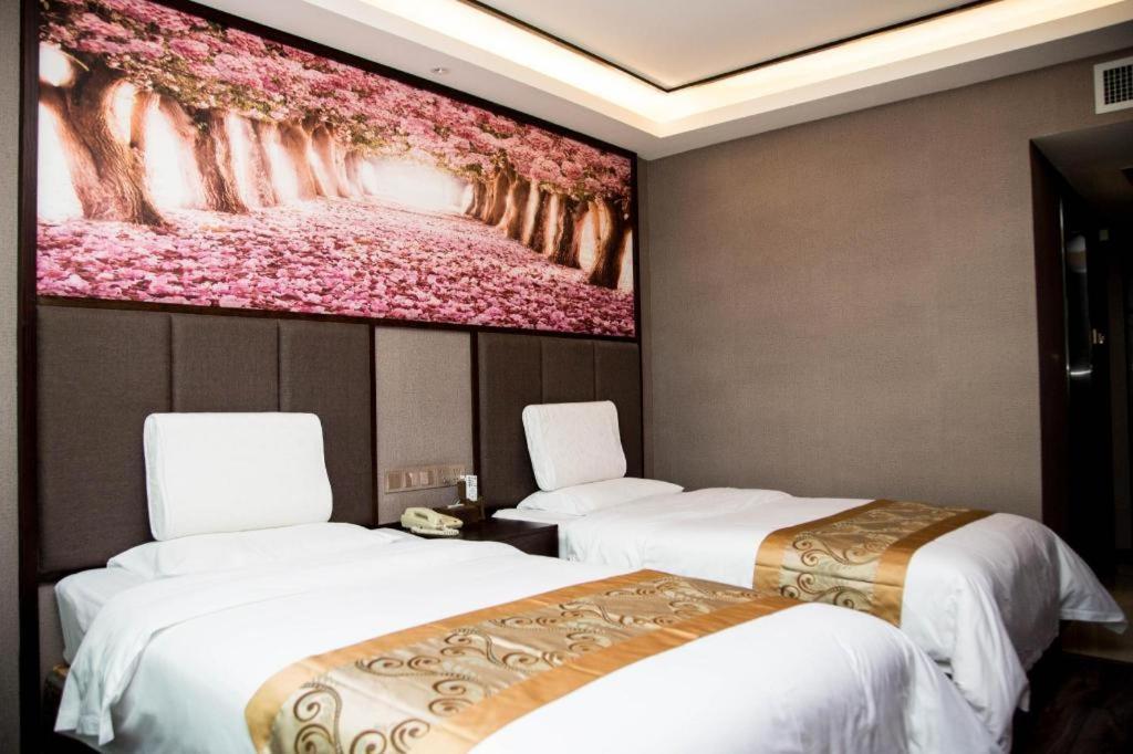 Ji Hotel Shanghai Hongqiao Gubei Fortune Center Экстерьер фото